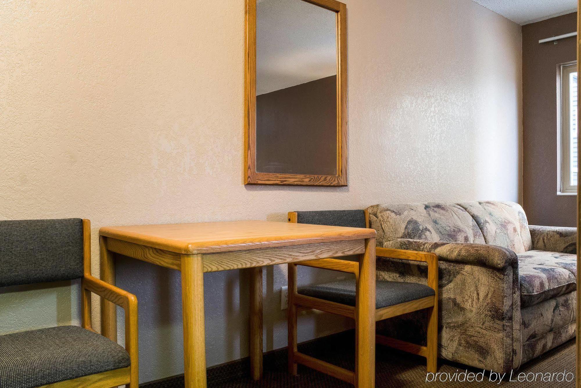 Rodeway Inn Φάργκο Εξωτερικό φωτογραφία
