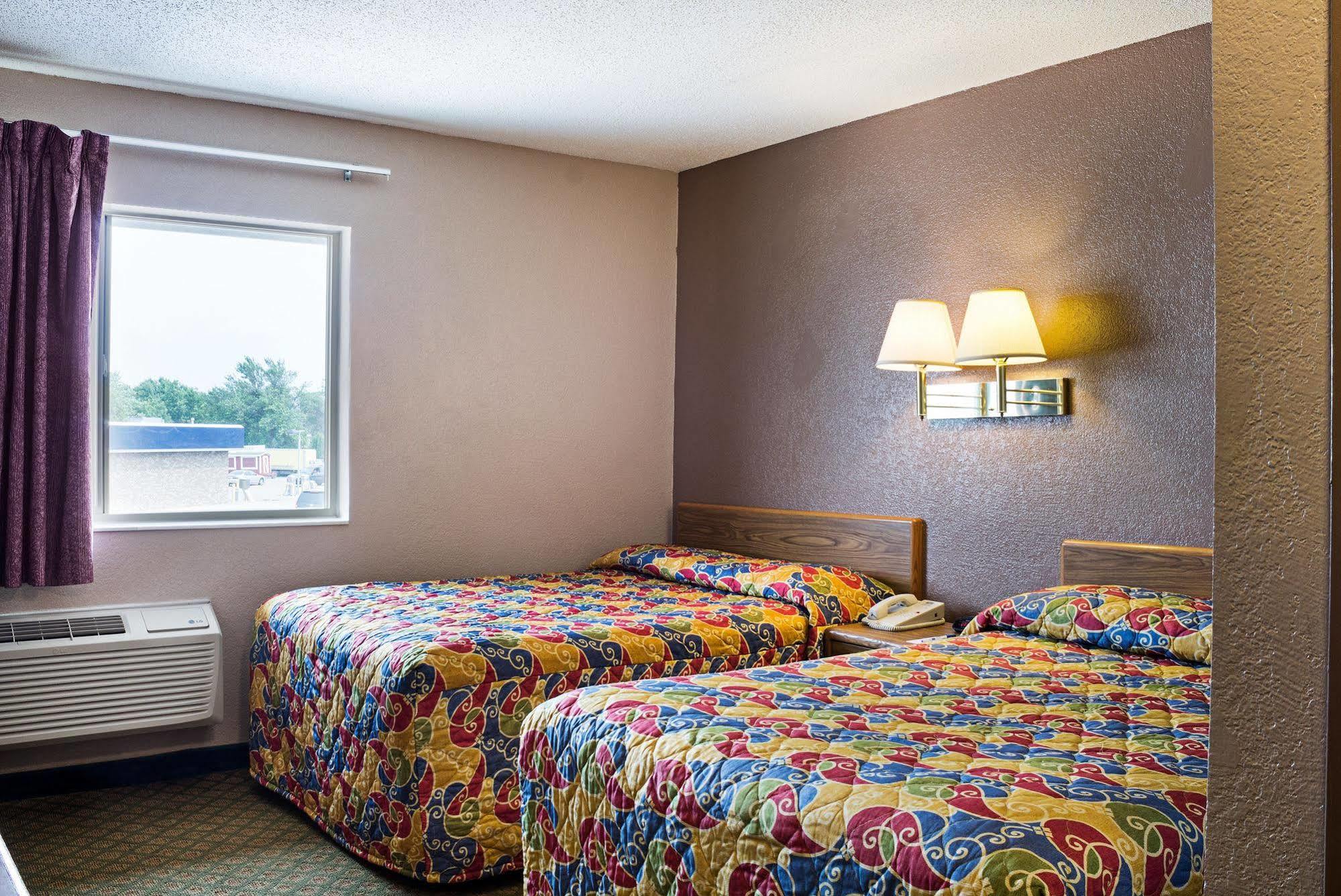 Rodeway Inn Φάργκο Εξωτερικό φωτογραφία